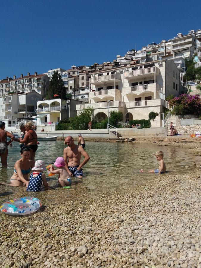Villa Michel Neum Luaran gambar